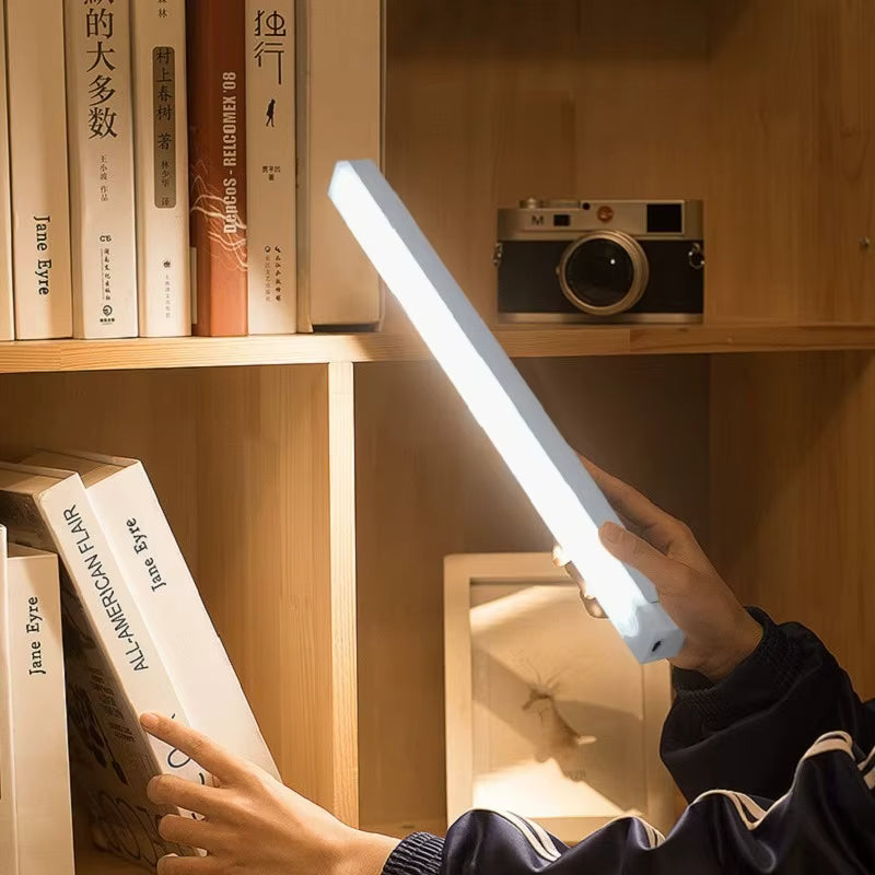 💡 Luz LED Inteligente 30 cm com Sensor de Presença | Recarregável USB | Instalação Magnética